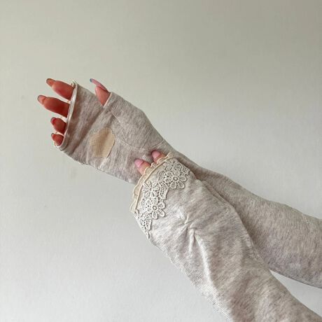 [^:L047]ӂȑfނŁAĂ̓炨D݂Ȃtu΍􂪂łA[Jo[Bfނ̂߁AɂĂKɉ߂܂BnƓF̃[XƁAw̃I[KW[fނłłtVvŊiȃfUCB肰Ȃ|CgCi߂܂BFmɂ}b`̂ŁAIVw悪g^CvȂ̂ŁAX}z𑀍삵ƂeՂɂȂ܂BO^CvB~ߕtŉ^]SB