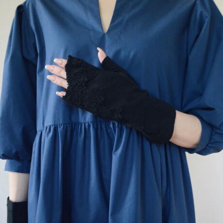 [^:S028]啿̃[Xӂ񂾂ɎgpUVA[Jo[܁Bx[VbNŃi`ȃfUCBw悪g^CvȂ̂ŁAX}z𑀍삵ƂeՂɂȂ܂BV[g^CvB~ߕtB