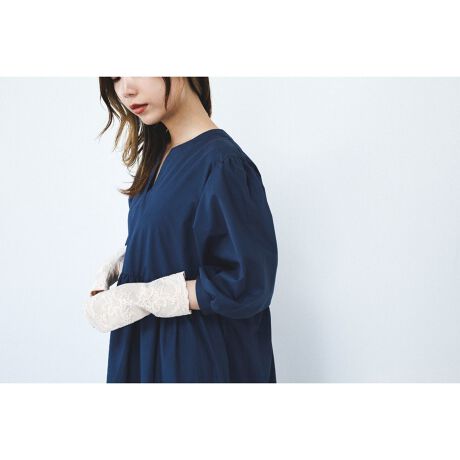 [^:S007]ڐG⊴fށiACXu[ƃO[̂݁jƃAeB[Ñ[XZGKgȃfUCłBiC̊炩ȔGŁAЂƂ炩ȕSnǂA؂₩ȃ[Xo܂BVvȂmANZgɁAō̃GKXB[XfUCŁAɗD100%fނ̏i܂BIVȃX^Cy݂ȂARۋ@\ɂqIȒpy݂܂Bw敔_炩JĂAX}[gtH̑AKoȂǂɂ֗łB