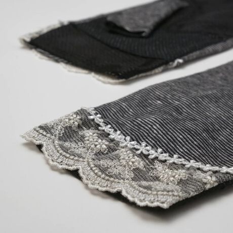 [^:L021]׌rXR[XUVA[Jo[܂́ArXR[X̊炩ȔGƏ_炩ȒSnłBrɃtBbgĉKȒp񋟂AUV̕یɂD܂BI̓ɍiH{AɘrlȌ`Ɏdグ܂Bw敔_炩JĂAX}[gtH̑AKoȂǂɂ֗łB