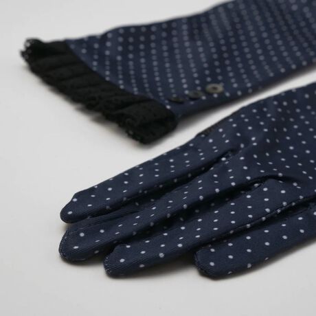 [^:S026]Y⊴RۃhbgVF{^܎wUVA[Jo[́AȂ̎茳łȂAG̋C̗ǂhbgAڐG⊴̋@\fނƉKȋԂ͂BIVȃX^Cy݂ȂARۋ@\ɂqIȒpy݂܂BwɓdbVfނ̗pAUVJbgH{A܂𑕒܂܃X}[gtHȂǂ̑삪\Ȏ܂łBǑ΍ɂX}[gȃIvVƂĂp܂B