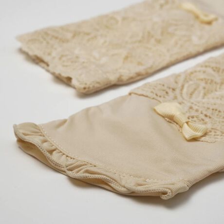 [^:S043]_ȃ[Xƃ{YAl킢UVA[Jo[BG߂ɗƉKɉ߂悤ɐnɁwڐG⊴Hx{܂Bn̐Lтǂ߂ǂȂłp܂BIVȃX^Cy݂ȂARۋ@\ɂqIȒpy݂܂Bw敔_炩JĂAX}[gtH̑AKoȂǂɂ֗łB