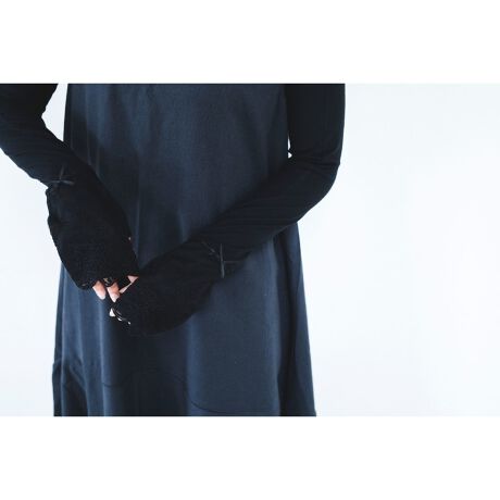 [^:L011]ō̒SnڎwāAnӂƂ܂BɐG邽ъґȂЂƂƂoAVõRbg100%fނłBԕ̃[Xwɂ炢A{ANZgɏ炵dグ܂Bw敔_炩JĂAX}[gtH̑AKoȂǂɂ֗łB