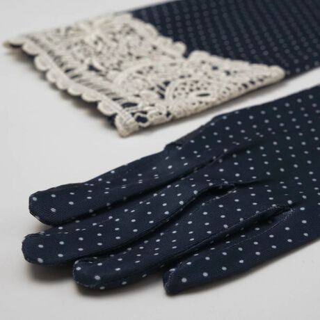 [^:L016]⊴Rۃshbg܎wUVA[Jo[܂́AUVJbghbgA⊴RۑfނłBی삵Ȃ獂o郌[XŎdグĂ܂BrŜ钷߃TCYȂ̂ŁAƉKȏԂۂƂł܂BT}[V[Y̕KiƂĂgBIVȃX^Cy݂ȂARۋ@\ɂqIȒpy݂܂BwɓdbVfނ̗pAUVJbgH{A܂𑕒܂܃X}[gtHȂǂ̑삪\Ȏ܂łBǑ΍ɂX}[gȃIvVƂĂp܂B