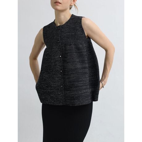 [^ԁF271100067]fތyʃ|GXeɃґɎgp܂BKxȃn\zIȃVGbg\AʂȂySnƃVɂȂɂPA₷̂͂̑fނłBfUC̓IȃtH̃jbggbvXBubÑJ[̒ɗƂ܂ꂽVo[߂A݊ۂɁBz[K[gdlŖDオSnǂ̂́BXgb`ɗDAyʂȂ̂|CgłBlbNCɉ񌳂Ƌ󂫂ȂA[z[Ō͂ƁAg͗Ď^Jo[܂B{g⏬킹ɂăfC[Zj[܂ŕLV[ɊYėp̍PłBmade in SUWAA쌧łɃjbgYƂłAJEzKnBƂ̑b̏ɑ傫WAjbgYƂ͐zK̂̂Â傢ɌĂ܂BȕiƗlXȋZpAςʂ̂ÂWJĂ܂BBrand ConceptAga Black / A[KubNubNłꂽe[}ɂAgaWJubNCBubN݂̂1FWJőfނ␶n̎ςA\LȃubNoBfF170cmfނgpi271100065j܂BBe摜́A̓₨g̃j^[ݒȀƖɂۂ̏iƐFقȂꍇ܂BԎɋ߂F͐n摜ł܂B9icmj:60:32g:45