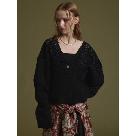 [^ԁF281100169]̂AjbgƁA[X̃Rrl[Vڂ䂭J[fBKBĂA݊Ȃ킹₷fUCłBG̗ǂfނƐLkŁASnQBOVlbNfUCƃhbvV_[ŔvXB{^𗯂߂ăvI[o[̂悤ɒ̂߁BHD邾ł̃R[fBl[gƉ؂€AꂽX^C܂B fF170cmBe摜́A̓₨g̃j^[ݒȀƖɂۂ̏iƐFقȂꍇ܂BԎɋ߂F͐n摜ł܂B 9icmj:55:53:54:81g:59