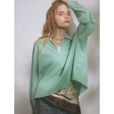 スキッパーネック ストライプシャツ