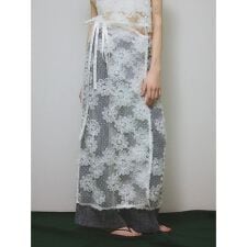 フラワー刺繍チュールラップスカート