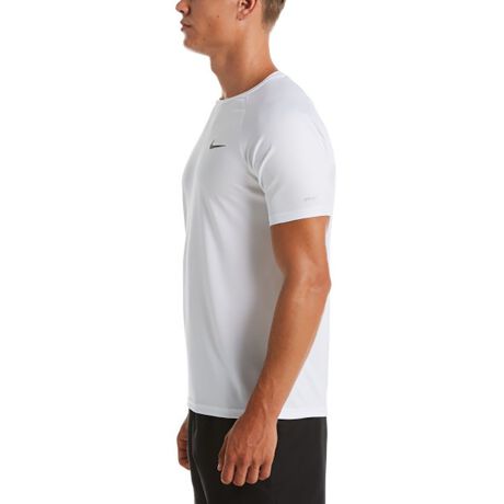 [^:NESSA586]ԃfUC̔nChK[hBKxɂƂ̂tBbgŁAɗDꂽDri-FITfނŉKȒSnBUPF40+œĂ΍ɂ߁B