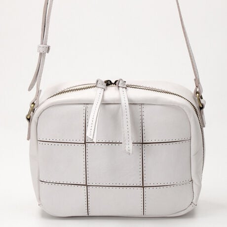 [^:30-00-00004]s[NXs[N PEAKS PEAK / vpb`[NXNGAV_[fUC|Cgo̐ElЂƂJɎdグAṽg[gobOBlpJbgꂽU[p[c𒚔JɃpb`[NɖDAfpłȂꂽ\̃obOłBgނقǂɐ[܂镗ƎdȂł͂̉݁Bl̃i`JWAɍ킹₷V_[obOłB傫JEht@Xi[g₷Az500ml̃ybg{g܂Aigɂ傤ǂTCYBɃt@Xi[|Pbgtd؂肪̂Œ₷̂|CgłBydlzEFt@Xi[JE|Pbg@OFt@Xi[|Pbg1@Ft@Xi[td؂|Pbg1@t@Xi[|Pbg1AeVȄi͖{vgpĂ܂B{v̓㐅G(JAȂ)▀CŐF܂BWF̂mƂ̑gݍ킹͂TB܂AF̍ۂɎgp̂ɂcꍇ܂BCɂȂꍇ͈xAꂽłgpBẼLYV~EV͂ǂĂȂׁAVRfނȂł͂̕ƂĂ𒸂܂悤肢\グ܂BEtH(^bNJ[jɂĐtH͐FĂȂC̏Ԃ̔v֐𐁂tĒFfނłB̈׌pIȂgpɂAv̕\ʂCv̒n͔̓邱Ƃo܂BɖCAAR[ŉt̕tɂӉBĂ܂F͏CƂȂĂ܂̂ŁAߑOɂ̓_A肢܂BiڍׁyTCYzF22  F16.5  }`F9   V_[F89-122y|PbgzOF1 F2yJ@zt@Xi[yd(g)z440yfށzvyYzChlVAy艿z14,960~(ō)A4pF~z(10cm~20cm)F500ml{gFuhRZvgPEAKSPEAKis[NXs[NjR̒ɐit@bVjAńiNGCgj܂BVit@bVjX^C̒PEAKSPEAKłBîCɓo^肢܂yJ[gɓz̃n[g}[NNbNēׂ⃉Xg1_̂m点AZ[Ȃǂ̂m点󂯎邱Ƃł܂L̕iԂ\tBiԁF30-00-00004obO V_[obO i` U[ {v fB[X l JWA ArI unbillion 300000004