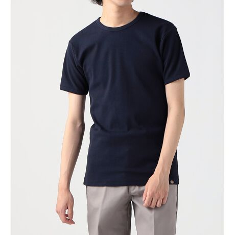 [^ԁFDC0002-0001][NEFAuhƂėh邬ȂM𓾂ĂDickiesA\Lȃufނ͂̃N[lbNTVcoBcɑ郊uڂAVvTVcɉsƐꂽۂ^܂BɐSn悭tBbg_炩ȃRbgfނ́AKȒSnBꖇŒ̂͂AVcWPbg̃Ci[ƂăC[hX^CɎ邱ƂŁAR[fBl[gɂ肰ȂANZgĂ܂Bɂ肰ȂzuꂽDickies̃^OAuh炵vXB^tƃfUC˔A[h[uɌȂꖇłB