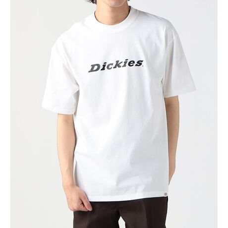 [^ԁFDC0001-0009]Dickies̃NVbNȃSTVćAǂȃX^CɂtBbg閜\ACełBɔzꂽACRjbNȁuDickiesvŚAuh̎^tŐM̍C[Ŵ܂܂ɁAVvȂ݊܂BG̗ǂRbgfނgpĂAfC[[X͂A[NV[ANeBuȃV[łKȒSn񋟂܂Bx[VbNȃN[lbNƂƂVGbǵAꖇŒ̂͂AVcWPbg̃Ci[ƂĂ􂵂܂B`mpcfjƂDickies̒ԃ{gXƂ̑QŁAuh̐Eς𑶕Ɋy߂ꒅłBɍEȂfUCƊmȕiŁApĂ}XgnuACełB