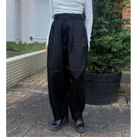 [^ԁFDB0019-0001]Ȃ̕L閜\VGbg̃pcBgbvX͍אgłrbOVGbgłCɍ킹ăX^CO\B[YɒȂăJWAɁALCڃgbvXƍ킹ĂȂꊴɁA킹ŐFXȃX^COy߂܂B