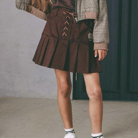 [^ԁF1870-76009]-25AW-҂ݏグfUC₢ς̃v[cK[[ȃXJpBfUCɂȂ҂ݏグfUCANZgɂȂĂ܂Bv[cςXJp͉؂₩ȈۂłBeɂ̓ShイĂ܂B̂uEA`FbÑx[Wn2FWJBf/@\n̂cCgpď㎿̂ACełBEGXg͑SdlɂȂĐ₷₷łB|PbgB̏o͐nْ̍fɂ__قȂ܂B25H~ACeyDEEP EDGEzVbNȃJ[ɃGbŴfUCBH̐[݂Ɖs킹VbNȃV[YAd̂_[NgƃV[vȃVGbgBynexchic@(lNVbNjz`qǂ炨ƂȂւ̑`qǂIgiւnext stageɌhƏiꂽǂchic styleBuv؂ɂ郊AN[Yg[^t@bVŒāB