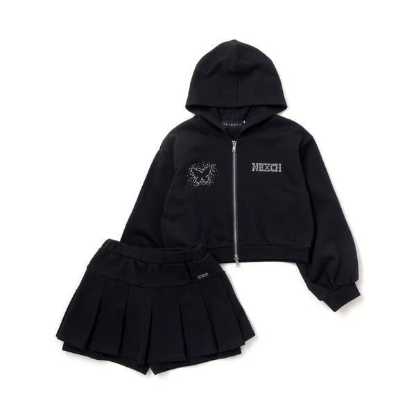 ⛱️アウトレットbebeセットup☺️フード付❤️上下ジップアップ・パーカー新品 ベベオンラインストア(BEBE ONLINE STORE) キッズ パーカー の