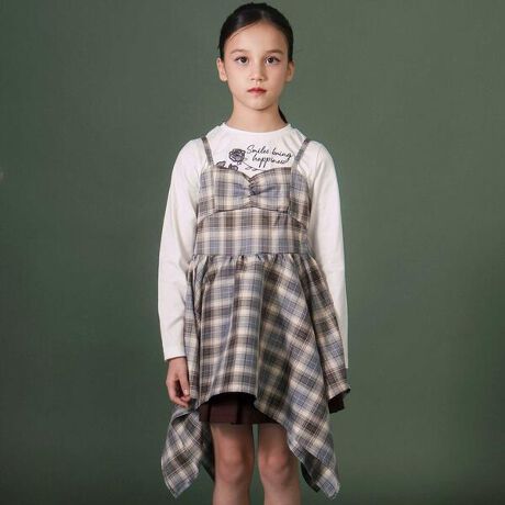 [^ԁF1862-77001]-25AW-̃L~\[ƒTVcZbgɂȂACeBfUCJ[Ƃɕ͋ĈY߂ZbgACeBubNFubN̒TVcɃ{U΂߂ꂽL~\[ZbgBzCgFzCg̒TVcɃ`FbÑL~\[ZbgBTVcɂ̓o̎hイăANZgɁBL~\[͋{̂悤ȃfUCƃWOUO̐ڂ䂫܂Bf/@\TVc͐Lk̂fނgpĒp₷łBL~\[̓VɂȂɂĜfނgpĂ܂B̏o͐nْ̍fɂ__قȂ܂B25H~ACeyDEEP EDGEzVbNȃJ[ɃGbŴfUCBH̐[݂Ɖs킹VbNȃV[YAd̂_[NgƃV[vȃVGbgBynexchic@(lNVbNjz`qǂ炨ƂȂւ̑`qǂIgiւnext stageɌghƏiꂽǂchic styleBuv؂ɂ郊AN[Yg[^t@bVŒāB