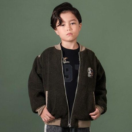 [^ԁF1865-77026]-25AW-ّfނ̐؂ւANZgɂȂj̎qpMA-1BfUCg̓{AŁA݂猨̕^t^̐؂ւɂȂACeBt@Xi[̎ɃShイꂽ^OăANZgɂȂĂ܂BɊiDnƃShイĂ܂B|Pbg݁AɐF̐؂ւāA肰ȂȃfUCɁB킹₷lCr[ƌIȔZJ[LiO[j2FWJBf/@\DꂽۉŃRR̂{AgpĔG̗ǂACeBn̂^t^fނAX^CɐꂽۂYĂ܂Bt@Xi[LJ璅p₷̂|CgłB|PbgB25H~ACeyDEEP EDGEzVbNȃJ[ɃGbŴfUCBH̐[݂Ɖs킹VbNȃV[YAd̂_[NgƃV[vȃVGbgBynexchic@(lNVbNjz`qǂ炨ƂȂւ̑`qǂIgiւnext stageɌghƏiꂽǂchic styleBuv؂ɂ郊AN[Yg[^t@bVŒāB