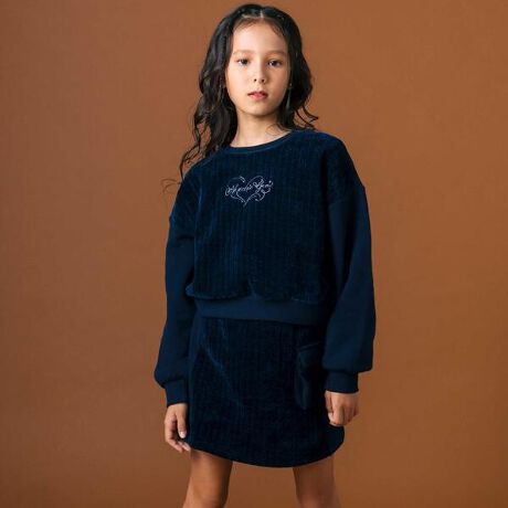 [^ԁF1862-78002]-25AW-ّfސ؂ւ͂̃g[i[XJp̃ZbgAbvBfUCOgƃXJ[gOɂ͗̊̂P[u҂݂gpAEgEXJ[geE|Pbgɂ͏_炩ȗёfނ̗pBقȂfނ̑gݍ킹AVvȂȈۂo܂Bg[i[̑Oʂɂ́A傫ȃn[gShイ{ĂA݊ՂBJ[̓lCr[ƃx[W2FWJBJWAɂK[[ɂȂA\ȃZbgAbvłBf/@\KŖ\ȃjbg\[Ə_炩Ēgт̐؂ւŒSn݂ƃEGXgɂ̓XpeRgpAtBbgƒSn𗼗BXJp͑SdlŁA₷TCY\łBO|PbgB25H~ACeyHERITAGE EDGEziwe[WGbWj𒴂̃N[GbWX^CBNVJȃfBeB[㎿ȑfފƂ`x[XɌ̃lIIȃJWAX^CbV킹X^CBynexchic@(lNVbNjz`qǂ炨ƂȂւ̑`qǂIgiւnext stageɌghƏiꂽǂchic styleBuv؂ɂ郊AN[Yg[^t@bVŒāB