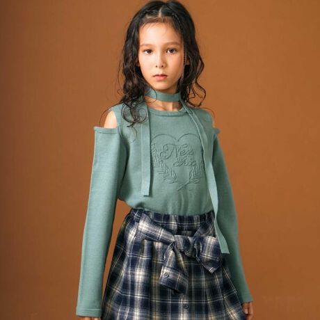 [^ԁF1872-78003]-25AW-JfUC|Cg̏̎qpjbgBfUC傫ȃSƃn[g̃WJ[hڂꖇBǧƑRɃZbptBt̕ŘѕŃR[f̃AWy߂܂Bɂ̓S`[肰ȂPAANZgɁBubNƃO[2FWJŁAǂX^CO₷J[łBf/@\LkA炩ĒSnǂjbgn䂵ē₷KłBAWp̕RtĂ̂ŁAX^Cɍ킹ĎRɕω܂B25H~ACeyHERITAGE EDGEziwe[WGbWj𒴂̃N[GbWX^CBNVJȃfBeB[㎿ȑfފƂ`x[XɌ̃lIIȃJWAX^CbV킹X^CBynexchic@(lNVbNjz`qǂ炨ƂȂւ̑`qǂIgiւnext stageɌghƏiꂽǂchic styleBuv؂ɂ郊AN[Yg[^t@bVŒāB