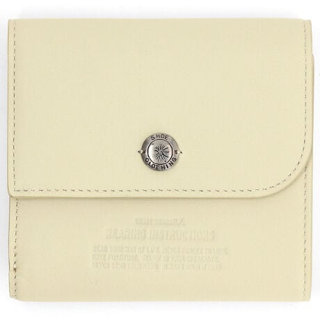 [^:20095]\tgȃX[XvƓ̒芴V{^vgݍ킹A \ʂ͎݂ǂAʂ͌^ꂵɂfގgB zCg̓ƑO̗̊IWiu[`V[YłBԂЕpۃJbg̃RpNgDBD̏oꂪՂLJDBJ[h|Pbg3/D1/K1/|Pbg1/O|Pbg11997NɃV[YuhƂăX^[gB ̘gɂƂȂzA[񂾃fUC[NV[Y͂̎A XgCbNVѐŜ镞e[}ɍO킸̃fUC͒ڂ𗁂ёĂB