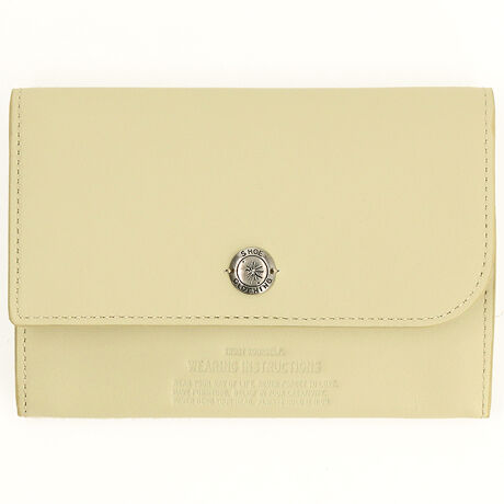 [^:20096]\tgȃX[XvƓ̒芴V{^vgݍ킹A \ʂ͎݂ǂAʂ͌^ꂵɂfގgB zCg̓ƑO̗̊IWiu[`V[YłBԂЕpۃJbg̃RpNgDBQ̃}`[ɂDAKAJ[hAV[gȂǂPŎ^ׂ܂B}`[2^K1^|Pbg2^O|Pbg11997NɃV[YuhƂăX^[gB ̘gɂƂȂzA[񂾃fUC[NV[Y͂̎A XgCbNVѐŜ镞e[}ɍO킸̃fUC͒ڂ𗁂ёĂB