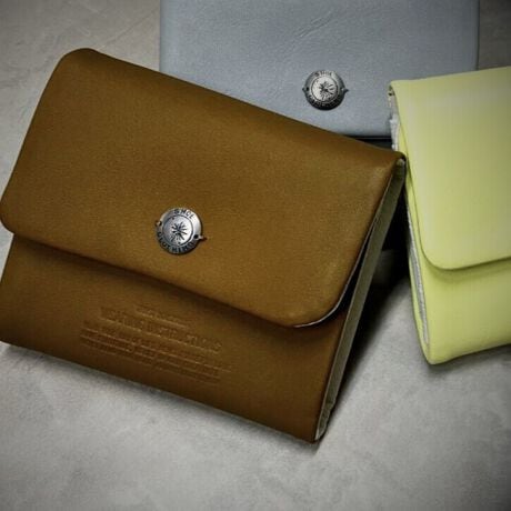 [^:20107]\tgȕ\vX[XvƓV{^vgݍ킹AܖDdl̂ӂ炵݂̗ǂUPDATEDo[WBzCg̓ƑO̗̊IWiu[`ANZgɂȂĂ܂BԂЕpۃJbg̃RpNgDBD̏oꂪՂLJDB 1997NɃV[YuhƂăX^[gB̘gɂƂȂzA[񂾃fUC[NV[Y͂̎AXgCbNVѐŜ镞e[}ɍO킸̃fUC͒ڂ𗁂ёĂBJ[h|Pbg3/D1/K1/|Pbg1/O|Pbg1