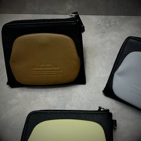 [^:20109]\tgȕ\vX[XvƓV{^vgݍ킹AܖDdl̂ӂ炵݂̗ǂUPDATEDo[WBzCg̓ƑO̗̊IWiu[`ANZgɂȂĂ܂B1997NɃV[YuhƂăX^[gB̘gɂƂȂzA[񂾃fUC[NV[Y͂̎AXgCbNVѐŜ镞e[}ɍO킸̃fUC͒ڂ𗁂ёĂ܂BD2 / K2