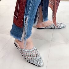 lus. メッシュ編みフラットミュールサンダル