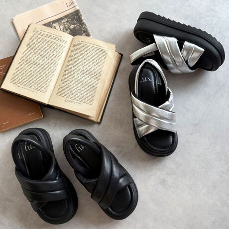 [^:7006]yՂ{[~[ȃtHő݊͗BꖳIzpointڂ䂭pfbhT_ŃfC[R[fAbvf[gB悢\[߃|CgBAbp[̓_uCxgNXtBbĝfUCBx[VbNȃubNƑʂVo[2J[̖͂ɁBtH͌CR[fAĂ͑fƃOV[YŊ􂵂܂BcoordinateL~s[XZbgAbvX^CȂǂƂR[fɃANZgƂėƁXg[gpcifjj⃏ChpcɁATVc⃁bVjbgƍ킹ă^EJWAȃX^CɂBcolorubNEVo[sizeSTCY@23.0cmMTCY@23.5cmLTCY@24.0cmLLTCY@24.5cmspecd@365g (MTCYБ)\[̌݁@OF4.0cm^q[F5.5cmC̔jɂĂ̂肢C̔jẢɂ܂Ă͏iɕsǂȂoׂĂĂ܂BČ̂˗͂܂悤肢\グ܂Bi摜̐Fɂāi摜͌̓₨g̃p\RȂǂ̉{ɂۂ̐FƈقȂČꍇ܂Bɋ߂FɂȂ悤w߂ĎBeĂ܂A炩߂܂悤肢\グ܂B