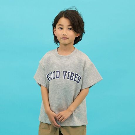 [^ԁF3952206]VɂȂɂAXgb`yʂȃ_{[jbgngpTVcłBǂȃX^Cɂ킹₷JbWSvgꂽAꖇƒ񂵂̂ACeƂȂĂ܂BySKIT0LYzSĂ̎qBɁAt@bVŖ̕ωƐBghƎq炵Vт|킹t@bVĂ܂BGrow with fashionEnjoy fashionChange with fashionfp̏íÃy[W̏iȊO͎QlC[WƂȂĂ܂ByzȂyLkzynzȂy|PbgzȂRFfg:121cm pTCY:120 NFfg:114cm pTCY:120 O[FfgF114cm@pTCYF120cm 