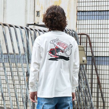 [^ԁF3743230]NAUTICAim[eBJj̕ʒACeBn͂Ƃ݂̂wr[EGCgVgpB|Pbgɂ̓ShJ{Awʂɂ͐lĈXP[gOtBbNJ[o[WɃAbvf[găvgĂ܂B ƂTCYɂȂĂ܂Bfjɍ킹90sCNȃR[fBl[g߂łIyNAUTICAim[eBJjzƂ1983NAj[[NŒaN[WOuhBeŁgDhӖNAUTICAim[eBJjuhl[ɌfAvbs[ɍt}bN𐶂ݏo܂BVvŃN[ȃv_NǵAl̋x̑ƂĐe܂A̐lC͐ẼXg[gV[ɔgyB{łA_T[⃉bp[AXP[g{[_[̃ANeBuEFAƂĐlC𔎂܂Byfzg175cm@pTCYFLTCYiVjg172cm@pTCYFLTCYiO[jfp̏íÃy[W̏iȊO͎QlC[WƂȂĂ܂ByzȂWF͎኱yLkzynzȂy|Pbgz聦|Pbg~1VFg175cm@pTCYFLTCY O[Fg172cm@pTCYFLTCY 