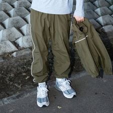 【大人向けサイズあり】【セットアップ対応】【あったか】ナイロン起毛裏地付きジョガーパンツ