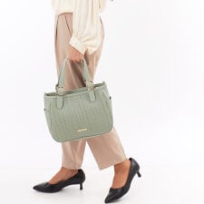 ボディドレッシング 手提げバッグ ショルダー 斜め掛け 2WAY レディース 大人 通勤 プリーツ