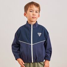 トラックジャケット