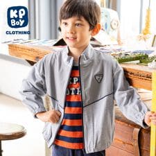 トラックジャケット