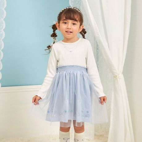 [^ԁF2154309]̓Jbg\[fނ̃gbvXɂ́AlbNX̎hイATeñXJ[g̑O̐ɂ́ALfB̎hイ_ɓs[XBmimi^̃LfBBĂāAVѐSՂłBXJ[gɂ́Aォ`[ӂd˂āAiŉ؂₩ȈۂvXBEGXǵAV[OSdlŐ₷AJWAȃV[ɂAƂo|ɂg܂ByzȂyňzʁyLkzynzy|PbgzȂyAWX^[zȂ