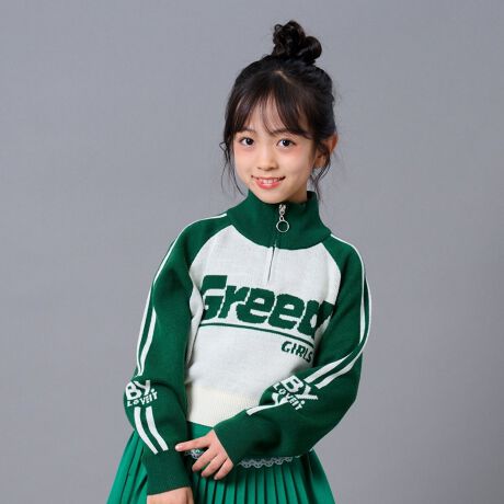 [^ԁF7853220]ȂꂽN̒Ȃy߂n[tWbṽjbgłBzF̐؂ւ⃉CgA_ȃSfUCŃX|[eB[ȕ͋CoB@Ő􂦂邽߁AꂪȒPȂ̂ꂵ|CgłBJWAȃ{g͂A̎q炵XJ[gƂǂ܂܂ByzȂyňzʁyLkzynzȂy|PbgzȂO[FfgF126cm pTCYF130 