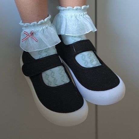 [^ԁF3051421]ʃe[vŃpJbƊJALė₷Xj[J[łBDJ[ƃmg[4FWJő؂₩ɍʂ܂BJWAR[fɂK[[R[fɂ҂̃Xj[J[łBC̃TCY\L͏iy[WƈقȂ܂Biy[W̃TCY\LQƂBfpʐ^菤iʐ^łɋ߂FłBfډ摜̏i̐F́ȀƎ˂pxɂƐFقȂꍇ܂B܂\̃TCYƎ͎኱قȂꍇ܂̂ŁA\߂B