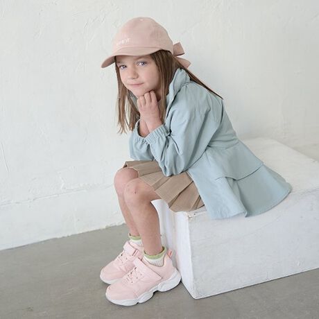 [^ԁF3041422]悢{[ꂩ킢Xj[J[łBR[fBl[g̃oX₷AX^CAbv_܂Bƕ̃n[gƃTCh̃Z}CSɂځBI[V[Y₷JoƁAEȒPȃe[vdlɂȂĂ̂ꂵ|CgłBfpʐ^菤iʐ^łɋ߂FłBfډ摜̏i̐F́ȀƎ΂pxɂƐFقȂꍇ܂BIt zCgFfTCYF18cm pTCYF19 Cg sNFfTCYF18cm pTCYF19 Cg O[FfTCYF18cm pTCYF19 