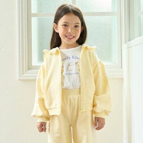 [^ԁF3053215]炵Ƌ@\˔A{CtWbvp[JłBfނ̃pc(iԁF3053109)ƂfUCŃZbgAbvŒ΃K[[ȃXEFbgR[f̊łB̂ӂƂ{[X[uƁA{C|CgBJWAȃp[JɃK[[ȃGbZXvX܂Big͂AƂoɂ҂ȈꖇłBt[h̃tAp܂ŉoBRpNgȏ䊴Ńt@Xi[߂ĂJĂAL[gȃVGbgy߂܂BZ}Cł͒Ԃ̖ыʃoCoCтgpĂ̂ŖыʂłɂAJԂĂꂢȏԂL[vfC[[XɍœKłBG߂̉HDƂĂ͂AAE^[̒ɒĂ΂Ȃ̂ŁAOV[Y􂵂܂Bs[XXJ[gƍ킹ĊÂ߂ɁApcƍ킹ăJWAɂƁAǂȃX^Cɂ킹₷\ACeBFBƂR[f߂łBfpʐ^菤iʐ^łɋ߂FłBfډ摜̏i̐F́ȀƎ˂pxɂƐFقȂꍇ܂B@܂\̃TCYƎ͎኱قȂꍇ܂̂ŁA\߂ByzȂItzCgŊmFyňzʁyLkzy|PbgzIt zCgFfgF108cm pTCYF110cm Cg sNFfgF108cm pTCYF110cm N[FfgF106cm pTCYF110cm u[ O[FfgF106cm pTCYF110cm FfgF106cm pTCYF110cm gbv O[FfgF108cm pTCYF110cm 