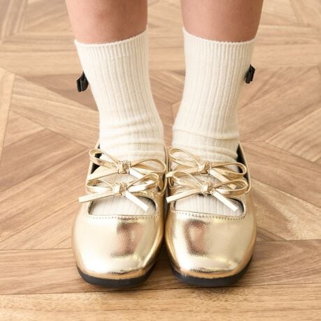 [^ԁF3053409]_u{oGV[YłBƂGifނɁA_u{AƂтL[gȃoGV[YŁACオ邱ƊԈႢȂB_u{fUC؂₩ɉoB炵ۂ^AiȃfUCȂ̂ŁAǂȃX^Cɂ킹₷̂́Big͂A\⌋ȂǁAʂȓ̃R[fBl[gɂ߂łBs[XXJ[gƍ킹ăK[[ɁApcƍ킹ăJWAɁAFXȃX^COy߂܂BJ[́AiȃS[hAVo[AԂ̃ubN̂RFWJBtg̃ohSɂȂĂ̂ŒE炭Ȃ̂ꂵ|Cg􁦌C̃TCY\L͏iy[WƈقȂ܂BSS(17.2cm) S(18.0cm) M(19.0cm) L(20.3cm) LL(21.0cm)TCÝuv͒~̂ܐ悩炩Ƃ܂ł̒łBfpʐ^菤iʐ^łɋ߂FłBfډ摜̏i̐F́ȀƎ˂pxɂƐFقȂꍇ܂B@܂\̃TCYƎ͎኱قȂꍇ܂̂ŁA\߂BS[hFfTCYF18.5cm pTCYFM(19cm) FfTCYF18.5cm pTCYFM(19cm) Vo[FfTCYF18.5cm pTCYFM(19cm) 