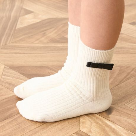 [^ԁF3053407]炨Abvf[gI{t\bNXBVvȃu\bNXɏiȃ{fUCB̃R[fBl[gɃvX邾őƂɂȂ܂BJWAȃXj[J[AK[[ȃs[XAtH[}ȃV[܂ŁAǂȃX^Cɂ킹₷\ACeB{̃J[́Ax[X̃\bNX̐Fɍ킹iȔzFB肰Ȃ|CgȂAxAbvĂ܂BTCYSi14-16cmjMi17-19cmj2TCYWJBo₨FBƂŗ̂߂łBfpʐ^菤iʐ^łɋ߂FłBfډ摜̏i̐F́ȀƎ˂pxɂƐFقȂꍇ܂B@܂\̃TCYƎ͎኱قȂꍇ܂̂ŁA\߂BTCYS=14-16cmM=17-19cmAC{[FfTCYF18.5cm pTCYFM(17-19cm) x[WFfTCYF18.5cm pTCYFM(17-19cm) FfTCYF18.5cm pTCYFM(17-19cm) 