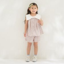 リボン衿つきブラウス・裾フリルハーフパンツセット