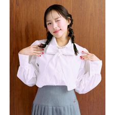 ボウタイロゴ刺しゅうシャツ【韓国ファッション】