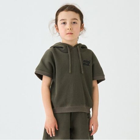 [^ԁF4351232]炩ĔG̗ǂbtfނgpvI[o[łB̌^̂t[hfUCŁAJWAȕ͋Co܂BVvłǂȃ{gXƂ킹₷AfC[gɂ҂Bfނ̃n[tpcpӂ܂BZbgAbviiԁF4351123jƂĂR[fBl[gy߂ꖇłBhイ̗Ɂuĕzv͂܂BĂuEUfoCX̐ݒɂāAi̐FTCYƑقȂꍇ܂Buł̍̐TCYƁAۂɒpۂ̃TCYɂ͑̌덷ꍇ܂Bg̑̊iɍTCYIтByzⓧyňzʁyLkzynzȂy|PbgzȂAC{[Ffg:116cm pTCY:120 sNFfg:118cm pTCY:120 Ffg:116cm pTCY:120 J[LFfg:116cm pTCY:120 Cg u[Ffg:116cm pTCY:120 