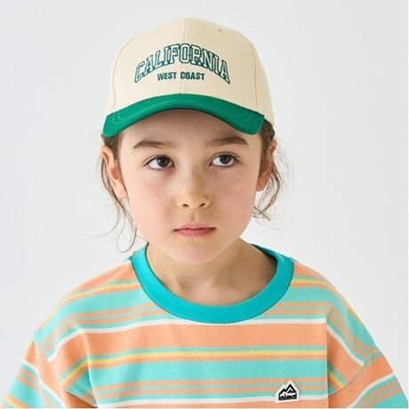 [^ԁF4351404]ȃLbYɑlC̃LbvłB炩Rbgfނ̎dオŁAG߂܂Ŋy߂̂|CgBTCY߂ł̂ŁApł܂BVvȃfUCłǂȕɂ킹₷Atgɂ́uCALIFORNIA WEST COASTvuNEW YORK N.Y.v̎hイANZgɁBsNAO[AlCr[3FWJŁAq܂̌Ă܂B