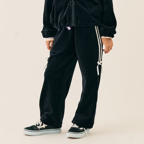 [^ԁF4353157]y炩JbgxAz򊴂̂JbgxAfނgpZ~ChpcłBJbg\[fނȂ̂ŐLk蓮₷܂BTCh2{̃CfUCقǂĂAX|[eBȃANZgɂȂĂ܂BEGXg̓SdlŁAKȂ͂SnłBTChC̉ɂ͉炵{ĂAJWAȂK[[Ȉۂ^܂Bfނ̃WPbgiiԁF4353352jƃZbgAbvɒ邱Ƃł܂B{͂قǂȂ݌vłBfډ摜̏i̐F́ȀƎ˂pxɂƐFقȂꍇ܂B܂\̃TCYƎ͎኱قȂꍇ܂̂ŁA\߂By߂̒p͏H~V[YzyzȂyňzʁyLkzynzȂy|PbgzyAWX^[zsNFfgF114cm pTCYF120cm FfgF120cm pTCYF120cm 