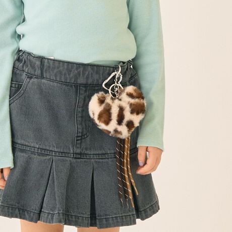 [^ԁF4354454]tFCNt@[gpIp[h̃n[g`[tɐS䂩`[łB܂܂ȃp[cgݍ킹ČӂfUCɎdグ܂BCɓ̃L[z_[ꏏɂ܂Ƃ߂̂߁BĂ邾ŋCオ悤ȃACełB