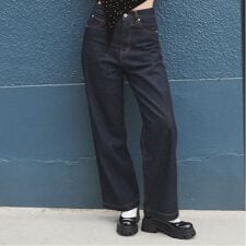 ルクナーリー(LUKU nari)のデニムワイドパンツ