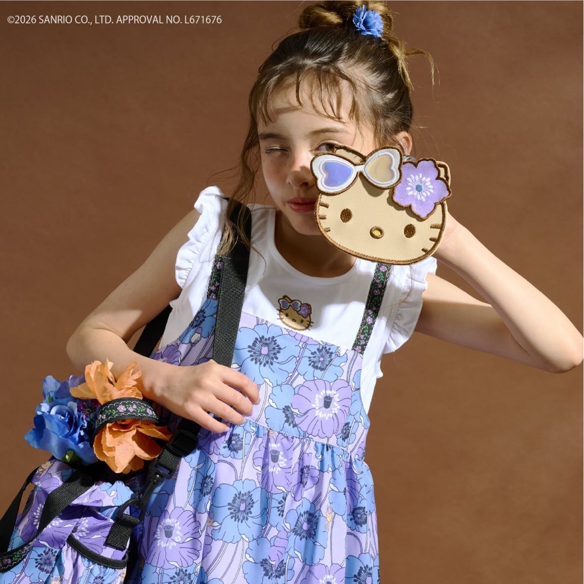 HELLO KITTY】リール付きパスケース | アナ スイ・ミニ(ANNA SUI mini